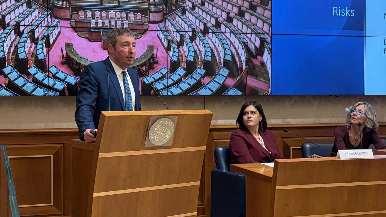 Politica e intelligenza artificiale, al Senato il confronto su democrazia e potere degli algoritmi