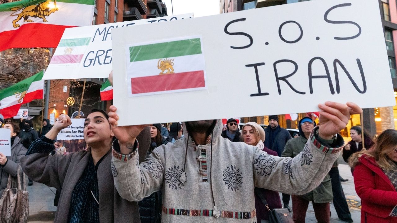 Il raid che non è partito: il Pentagono pronto a colpire l’Iran, poi lo stop dalla Casa Bianca. I dubbi su vittoria, mezzi e “giorno dopo”