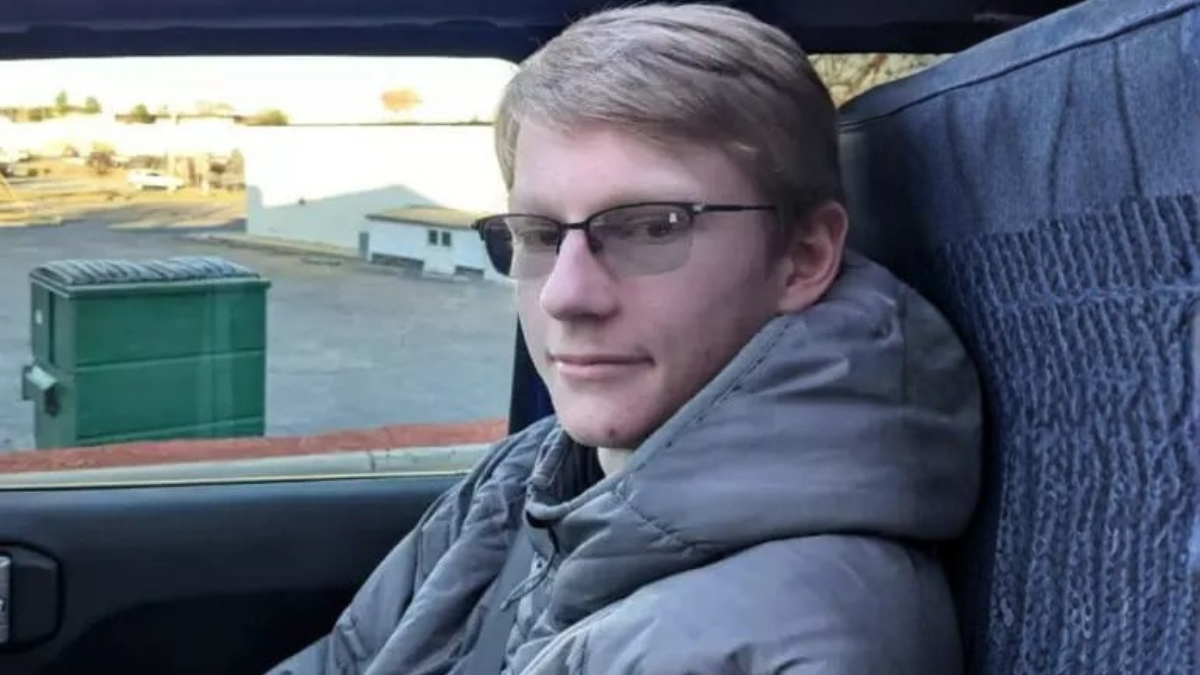 Mar-a-Lago, ventenne armato tenta di entrare nella residenza del presidente Trump: ucciso dagli agenti del Secret Service