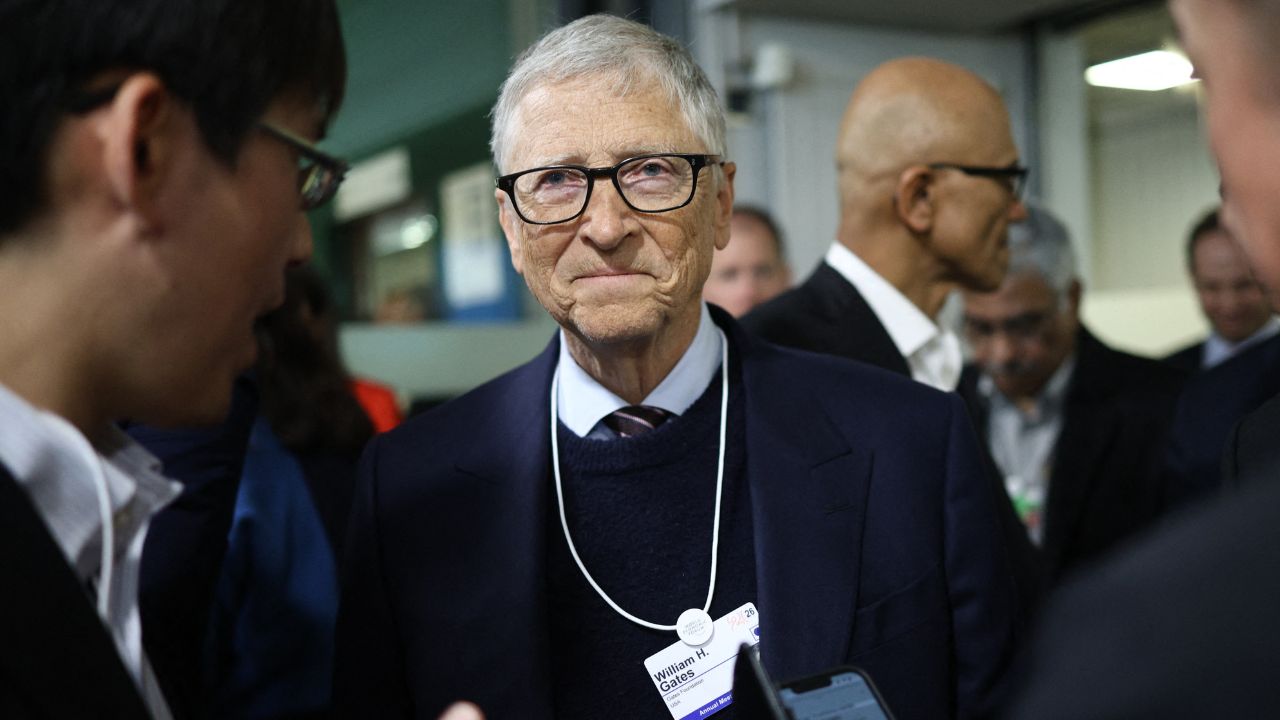 Bill Gates annulla discorso al vertice sull’IA in India. La causa? Gli “Epstein Files”