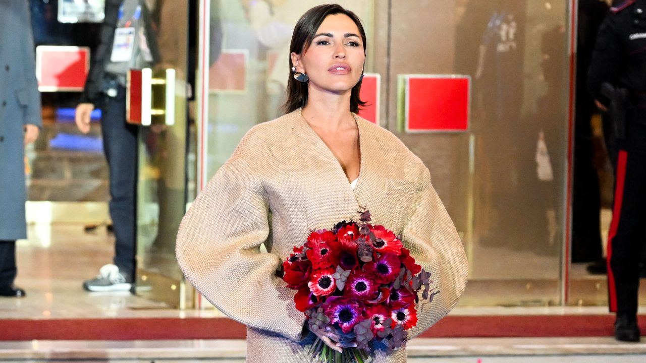 Serena Brancale: ignorata per anni oggi favorita di Sanremo, la rivincita di chi c’era anche prima del “boom” social. Cosa c’è dietro il successo?