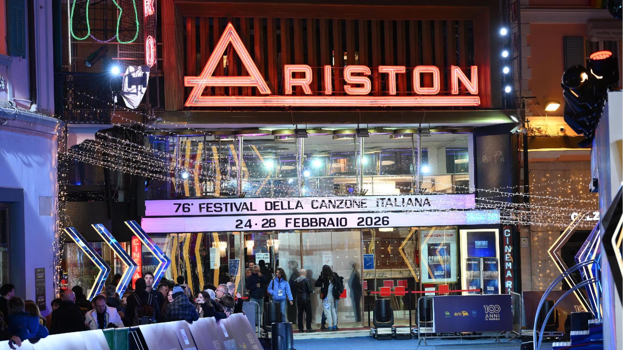 Prove generali all’Ariston, la vigilia che non perdona: posti contesi, intoppi tecnici e primi “verdetti” del pubblico accreditato