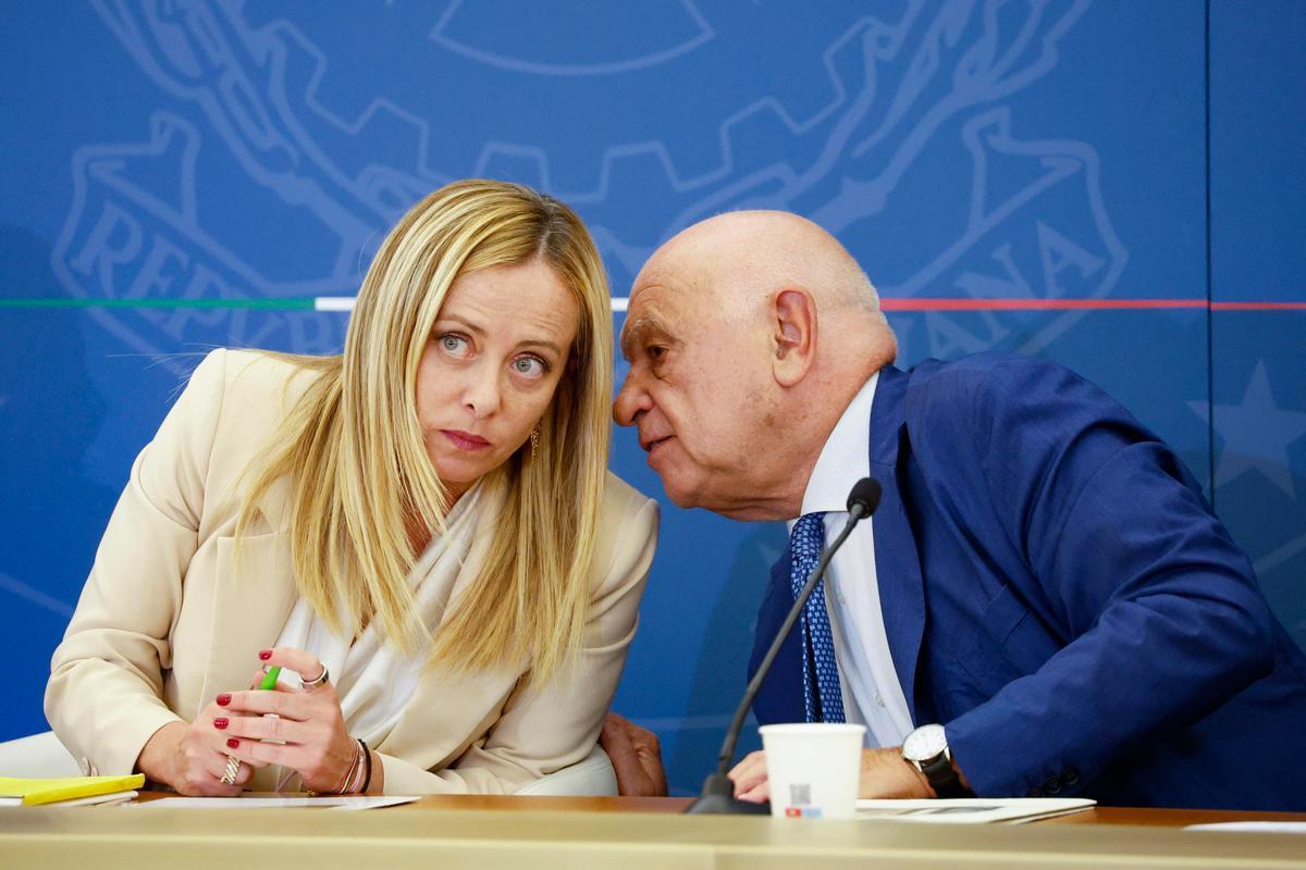 Nordio parla di “meccanismo para-mafioso” al Csm e rilancia il sorteggio, il Pd insorge: «Gravissimo, le mafie i magistrati li hanno uccisi»