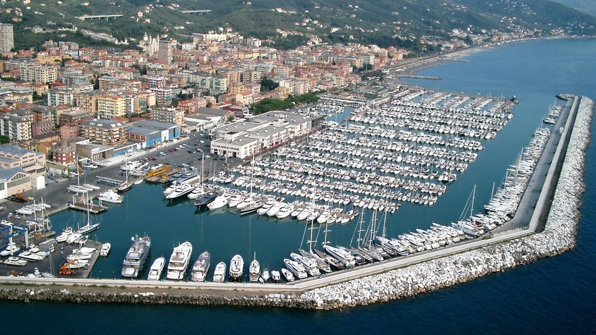 Porto di Lavagna, il Consiglio di Stato ferma F2i e riapre la partita: Formigoni esulta, “ora i diportisti possono tornare a farsi sentire”