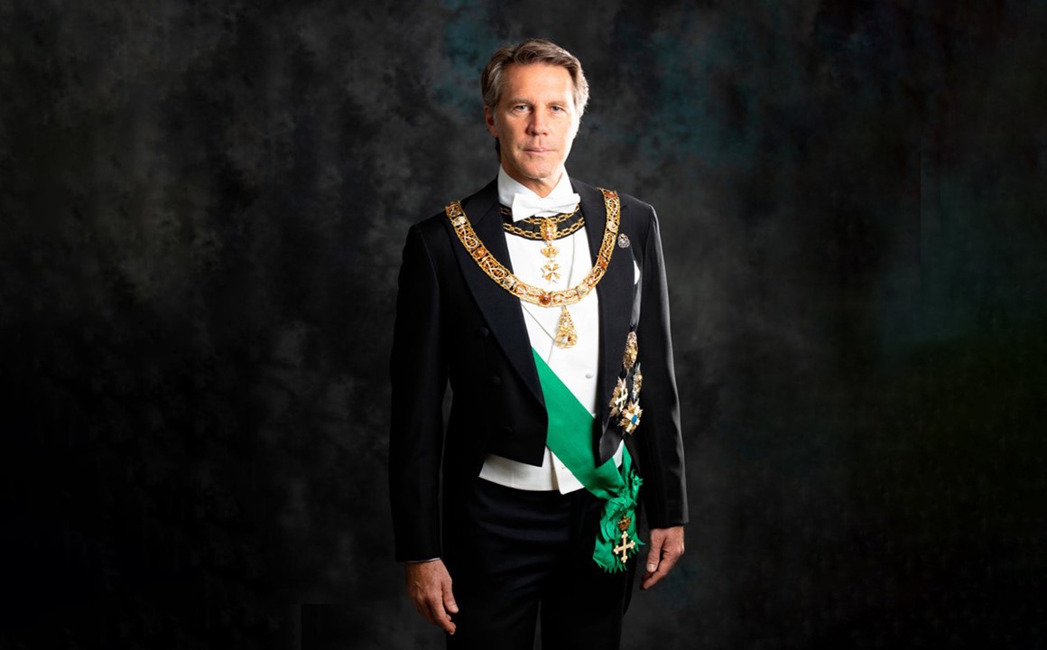 Casa Savoia, titoli a pagamento: il business degli “onori monarchici” tra status, clienti e piattaforme blockchain