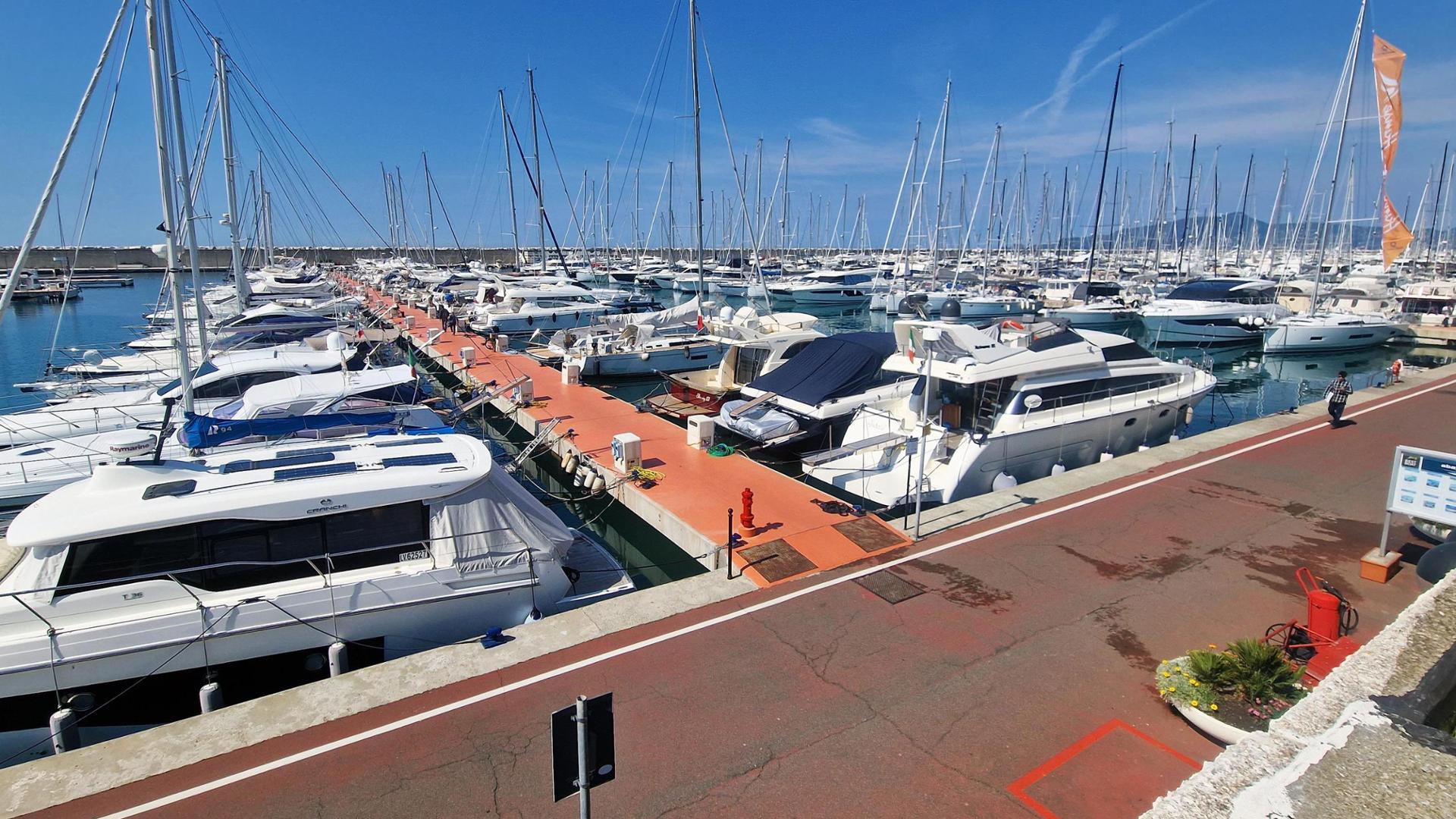 Porto di Lavagna, Traversi porta il caso al Mit: interrogazione a Salvini su concessione, controlli e trasparenza