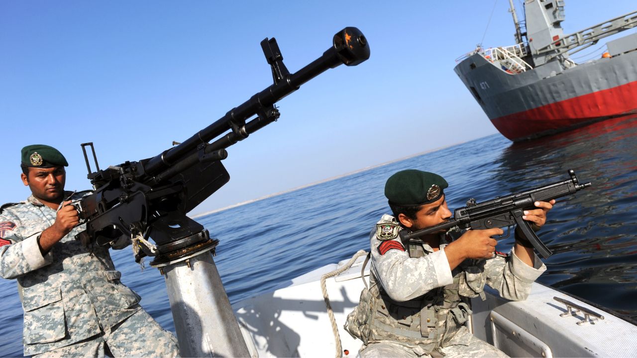 Stretto di Hormuz, il Financial Times parla di contatti Italia-Iran ma Roma smentisce: nessun negoziato segreto sulle petroliere