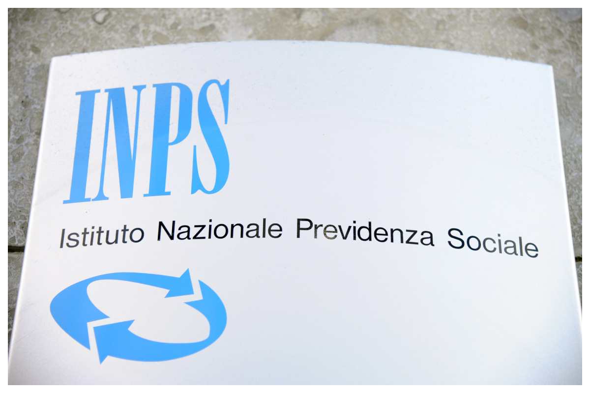 Errore INPS sulle pensioni: 15mila italiani devono restituire fino a 1.000 euro