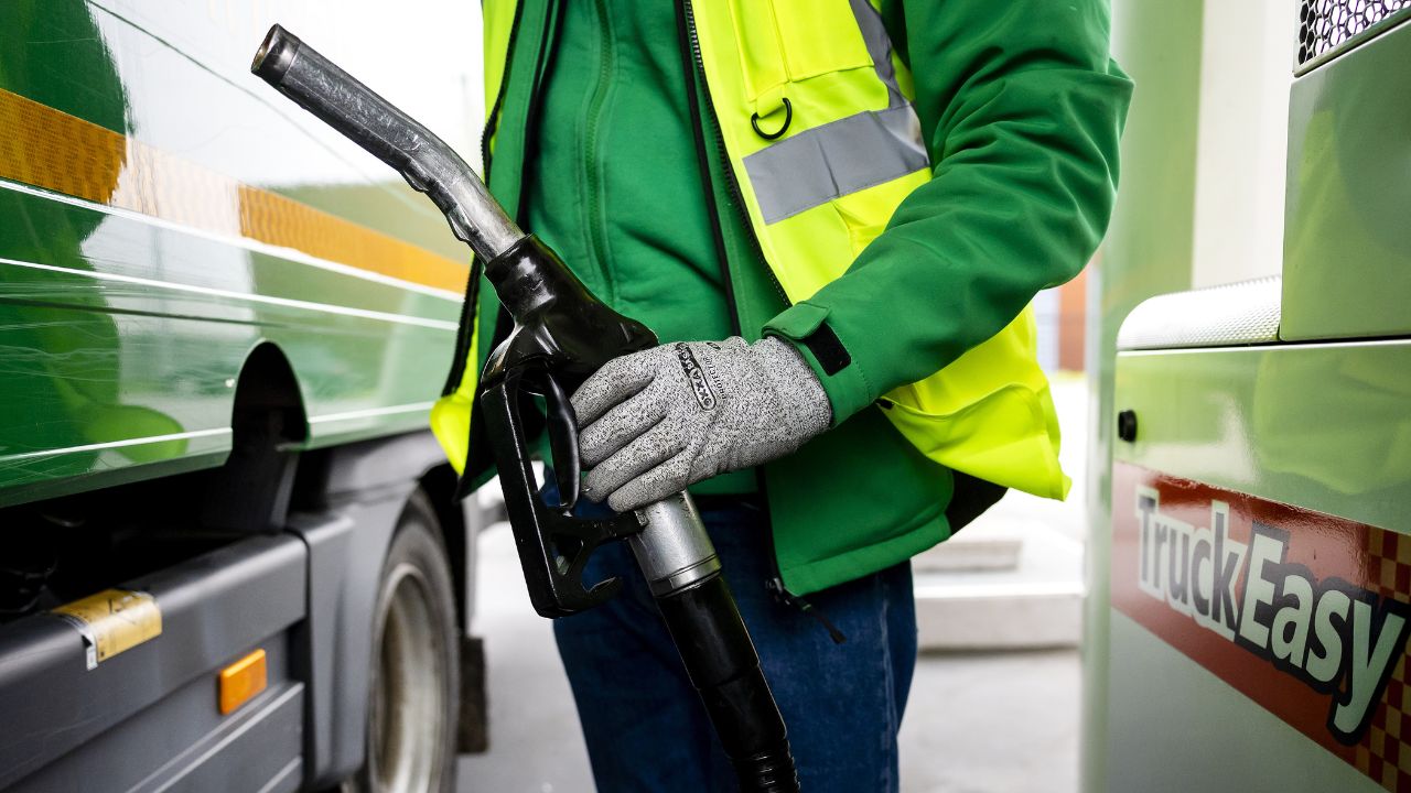 Emergenza energia: nel 2026 un conto da 29 miliardi di euro per famiglie e imprese italiane, 13,6 miliardi in più solo per benzina e diesel