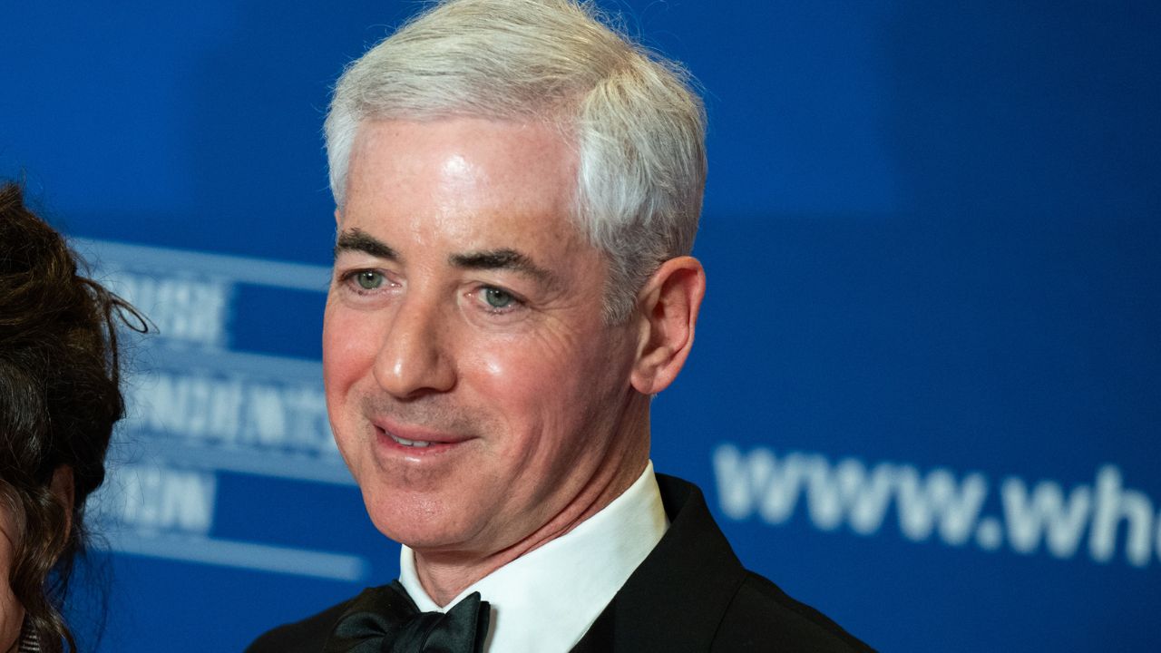 Universal Music nel mirino di Bill Ackman: il fondo Pershing Square vuole comprare la più grande casa discografica del mondo, ma i Bolloré possono fermare tutto