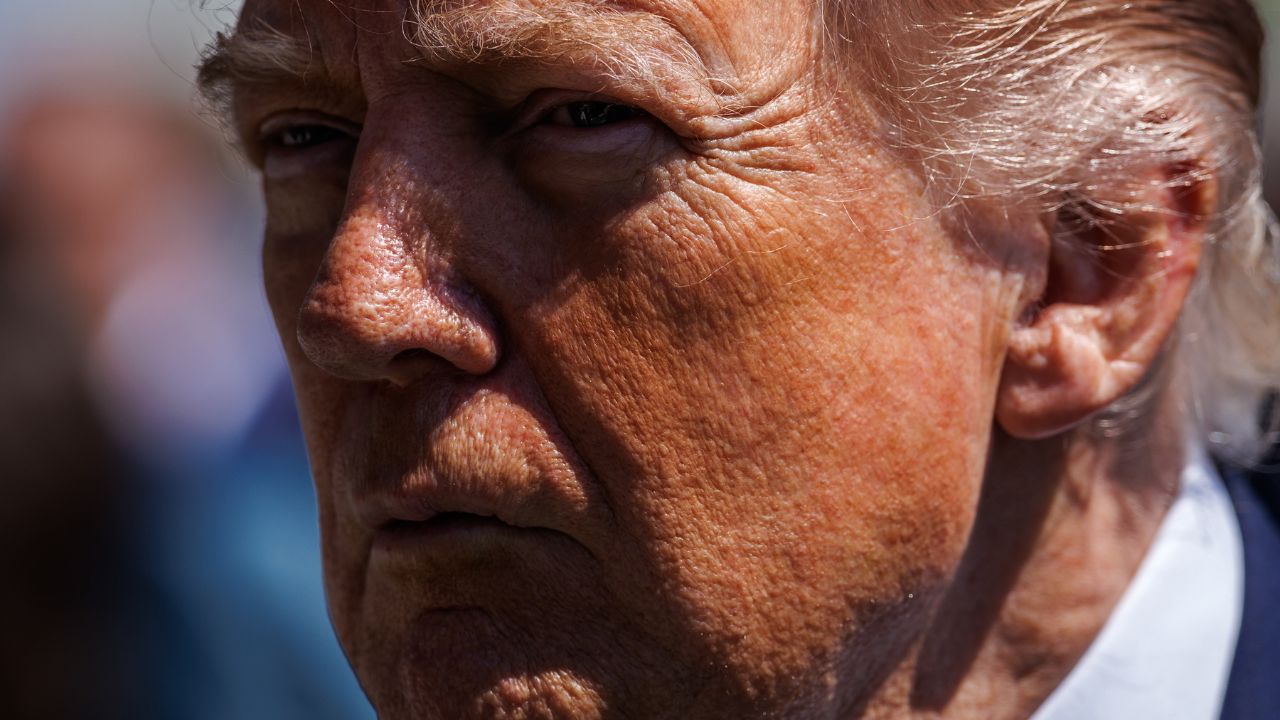 Da Caligola a Donald Trump, la teoria del leader pazzo torna al centro: cos’è, come funziona e perché spaventa il mondo