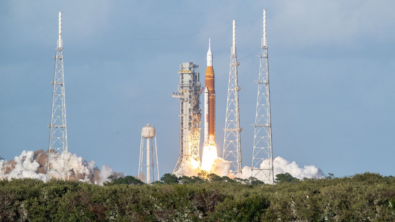 Artemis II è partita: la Nasa torna verso la Luna dopo 54 anni e scrive una nuova pagina della storia spaziale