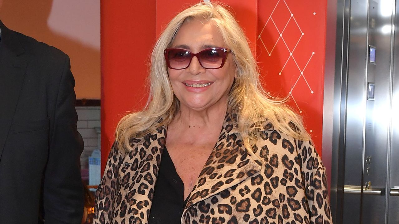 Mara Venier lascia ufficialmente Domenica In, chi prenderà il suo posto? Tra perplessità e dubbi, spunta il nome di un volto molto amato della tv