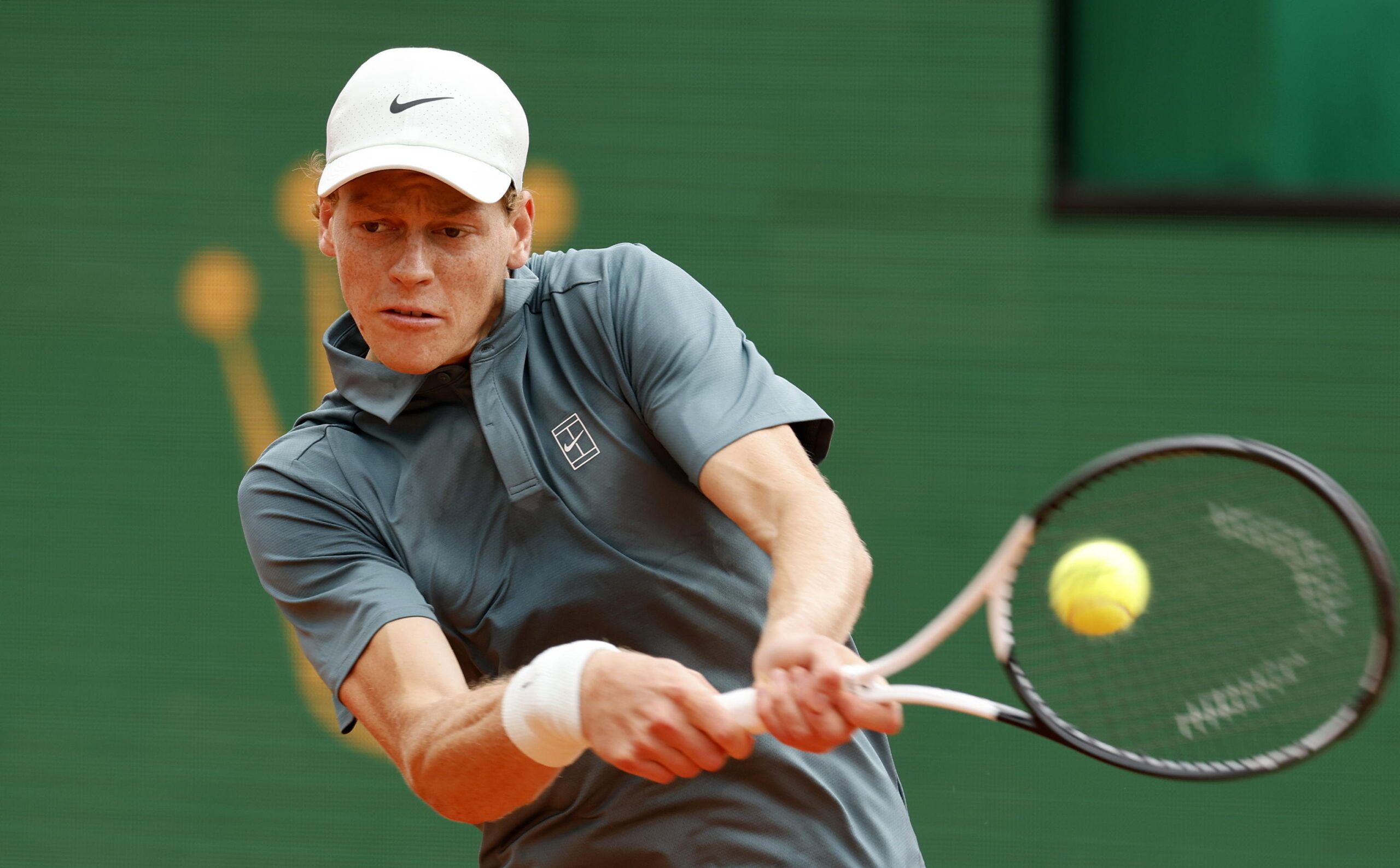 Sinner domina Zverev e vola in finale a Montecarlo: prova di forza totale, ora Jannik sogna il numero 1 del ranking Atp
