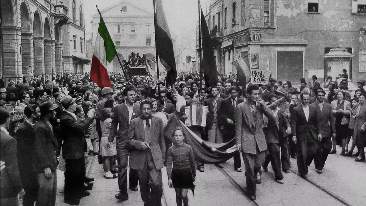 Festa della Liberazione, cosa si celebra il 25 aprile: perché è il giorno simbolo della fine del nazifascismo e della nascita dell’Italia democratica
