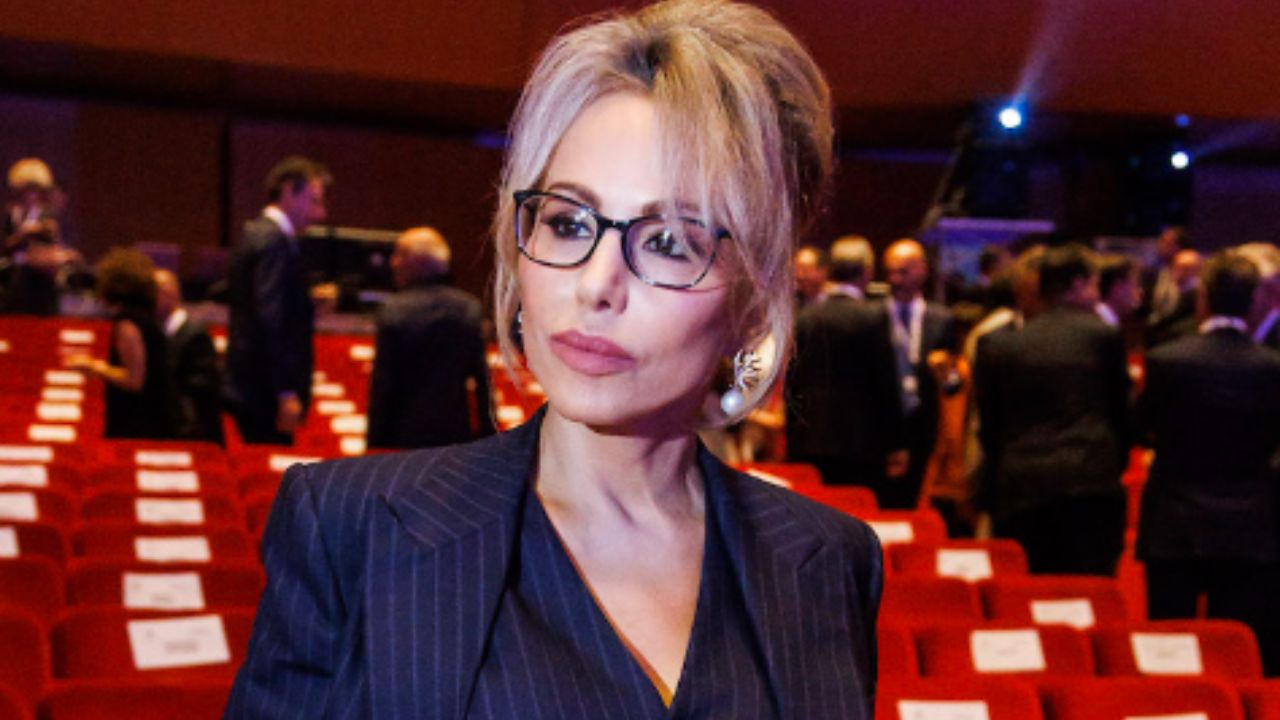 Marina Berlusconi smentisce tutto: “Nessun contatto con il Pd”. E attacca i retroscena sui presunti accordi con Schlein
