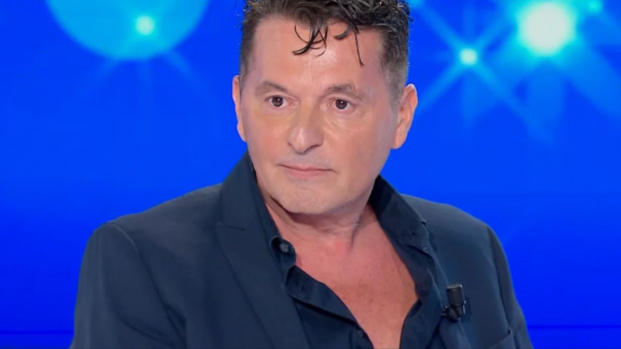 Giallo a Domenica In: Teo Mammucari sparisce, Mara Venier muta. Che cos’è successo?