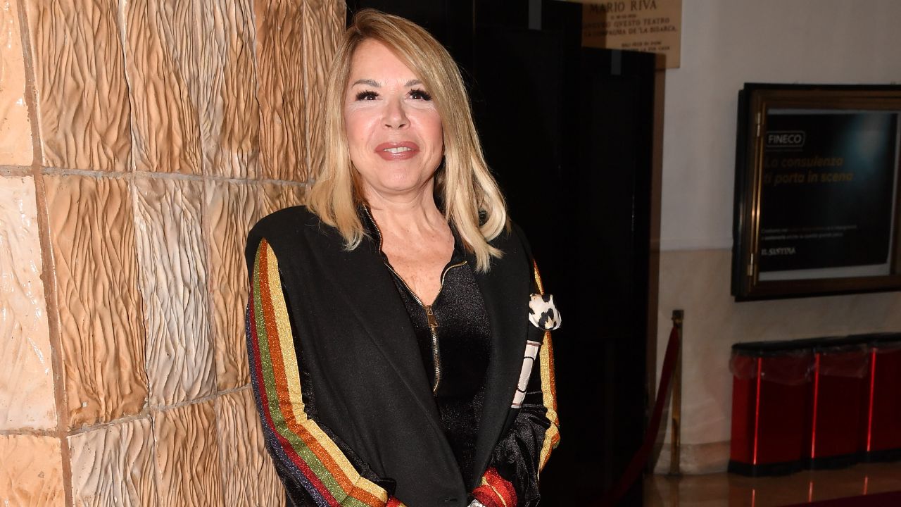 Mediaset, Anna Pettinelli lascia Amici: lo scippo di Carlo Conti ribalta i palinsesti