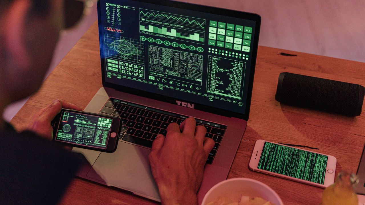 Truffe e frodi economiche e fiscali, cresce l’utilizzo di piattaforme fin tech illegali