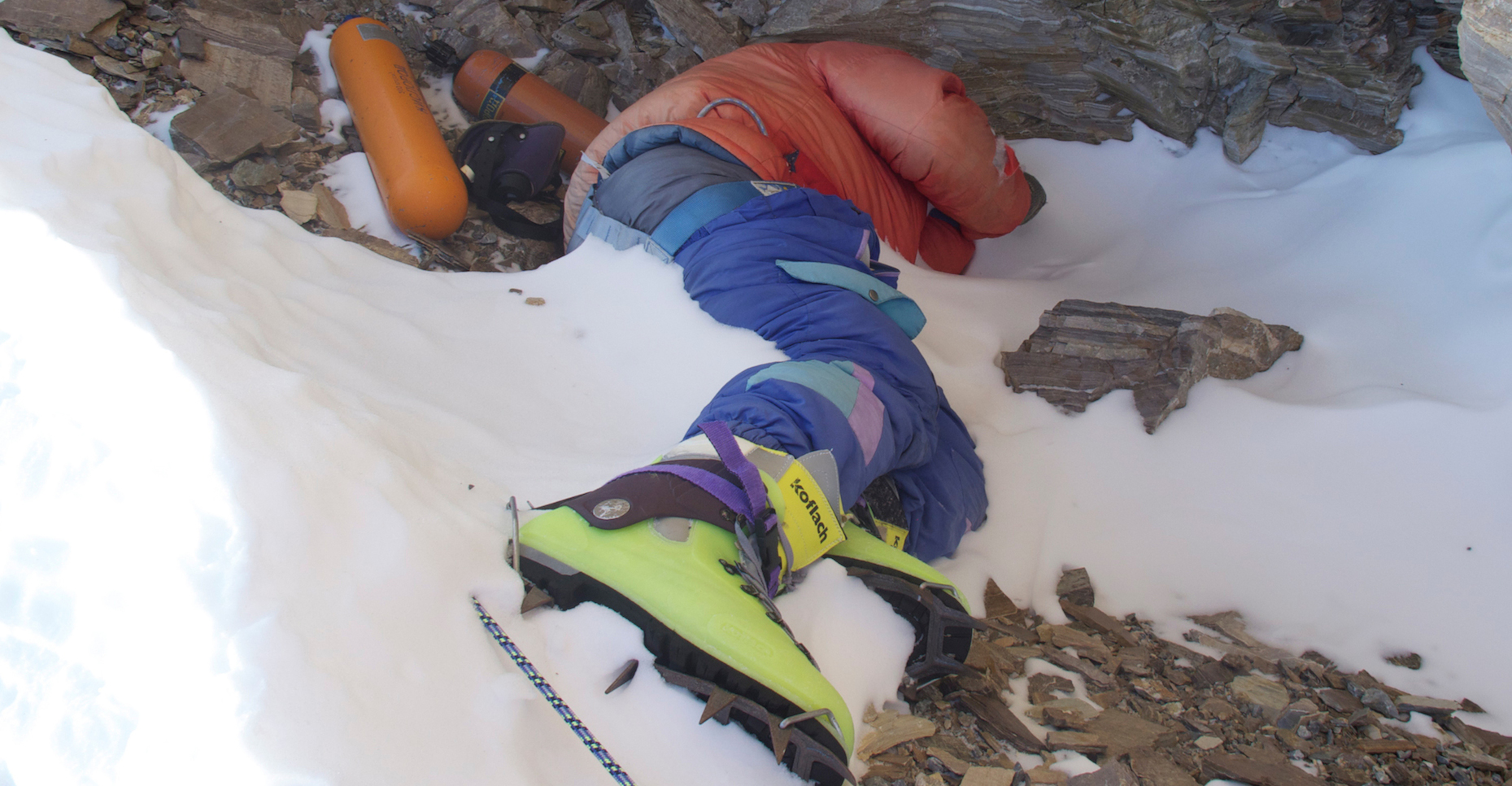 Everest, l’India vuole recuperare “Green Boots” dopo trent’anni: la missione estrema nella zona della morte