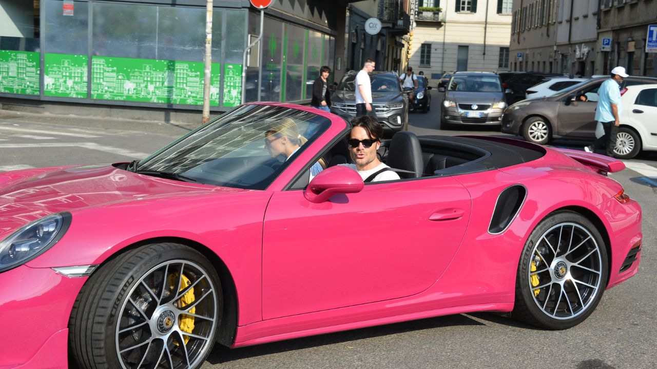 Michelle Hunziker e Giulio Berruti in macchina