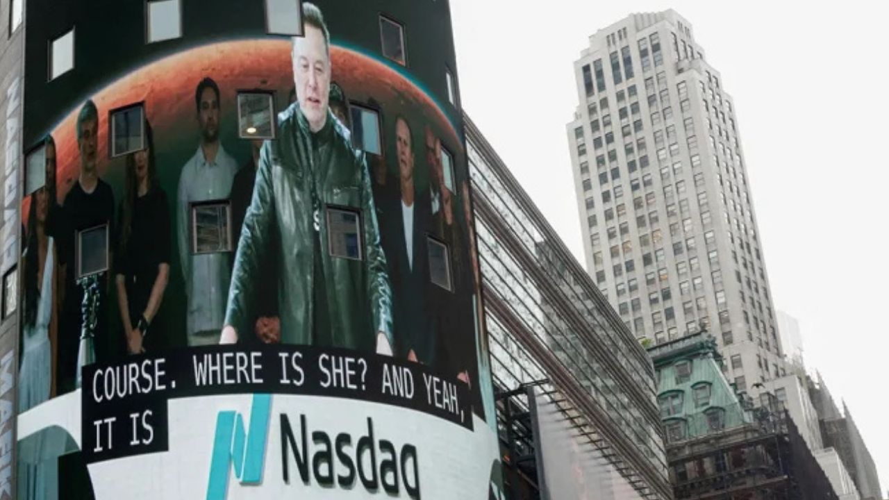 SpaceX sbarca sul Nasdaq, raccolti 75 miliardi di dollari. L’azienda di Musk ora ne vale 2mila