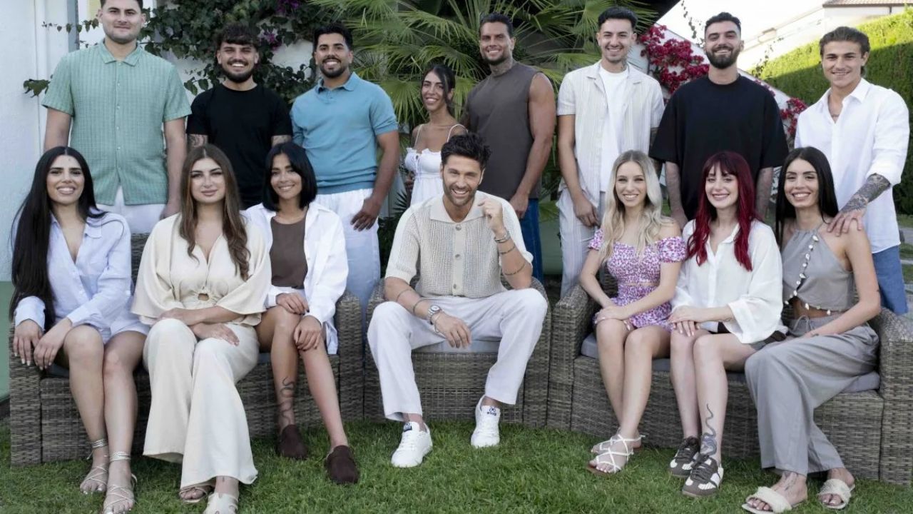 Temptation Island o “Recitation Island”? Il reality del cringe e del trash che fa ascolti record come una soap