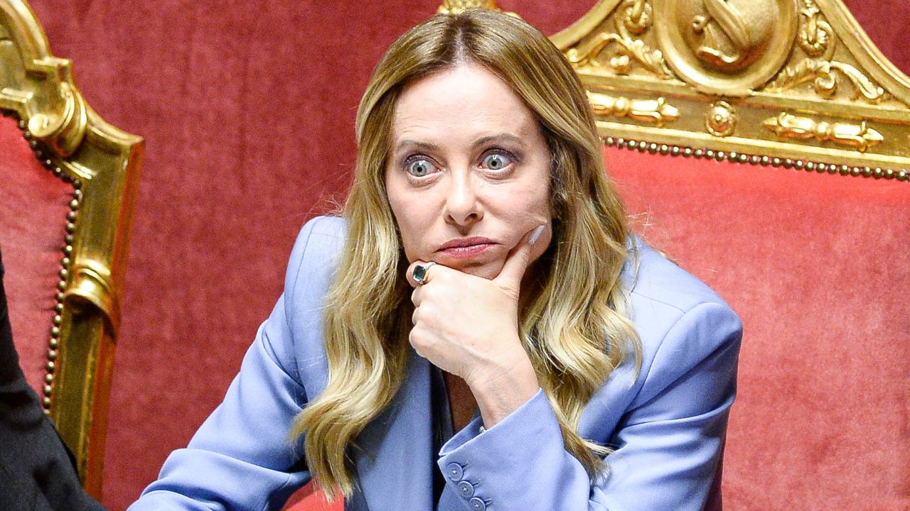 Meloni vede i fantasmi nella maggioranza: ipotesi voto anticipato il 4 aprile 2027