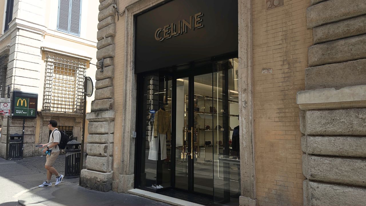 Celine riapre in Via dei Condotti: tutte le notizie sui tre giorni di inaugurazione del nuovo showroom