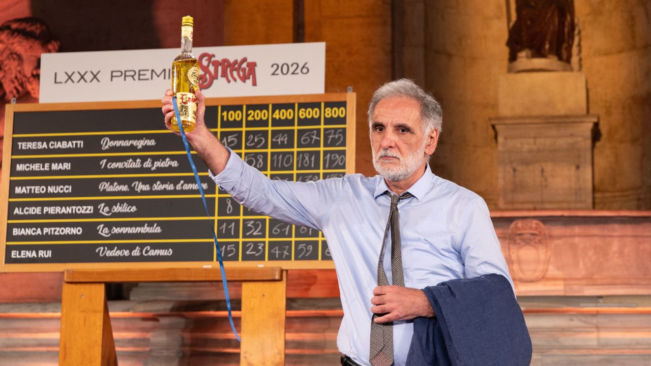 Premio Strega 2026, trionfa Michele Mari con «I convitati di pietra»