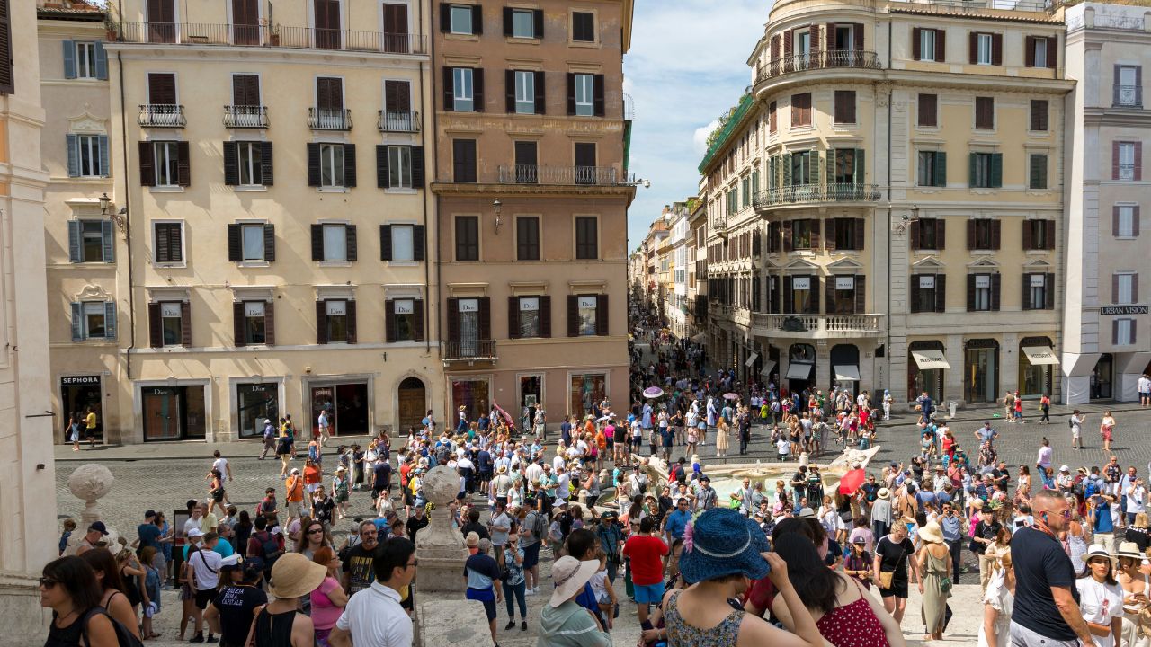 Città d’arte e piccoli borghi spingono il turismo italiano, quattro milioni di presenze in più a luglio