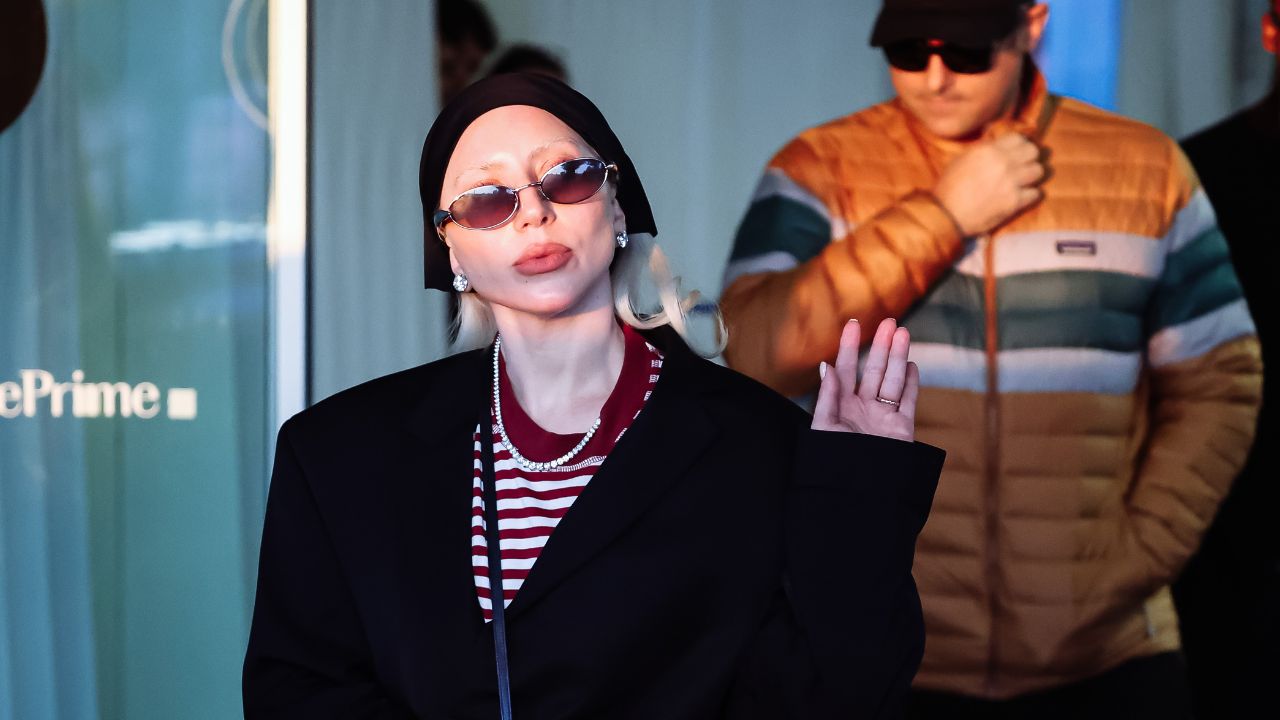 Maternità surrogata, tutto quello che c’è da sapere dopo la nascita della figlia di Lady Gaga