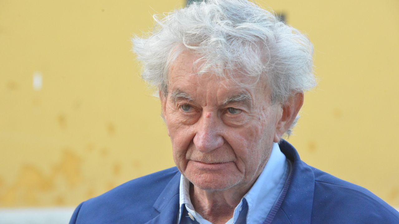 Garlasco, Lovati a processo per le accuse ai Giarda: Sempio escluso dai testimoni. L’avvocato: «Prove decisive non ammesse»