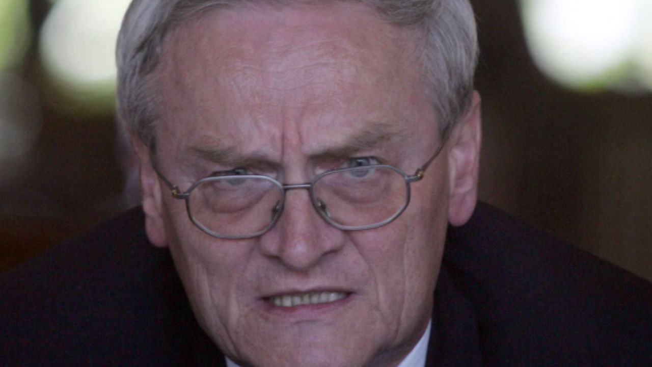 Terremoto nei servizi segreti: arrestato l’ex capo del Bnd August Hanning, l’accusa è di spionaggio e tradimento