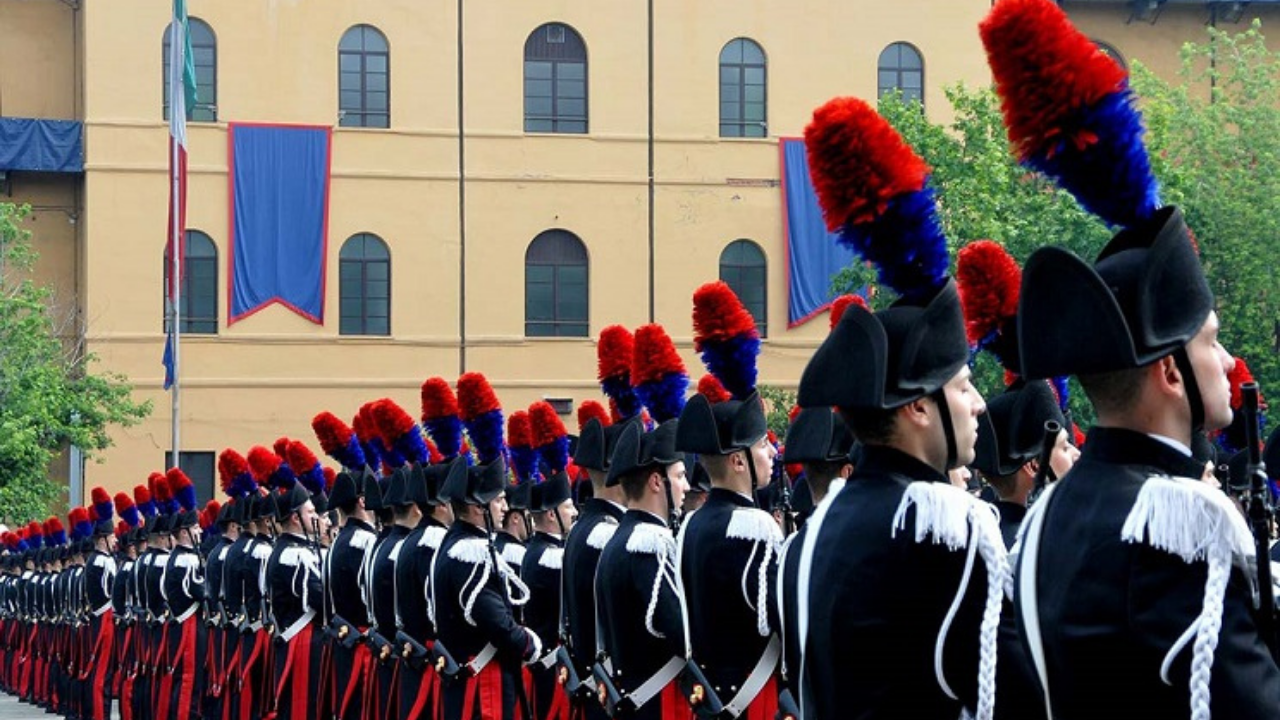 Presunti abusi e legionella: bufera sulla scuola allievi carabinieri di Taranto