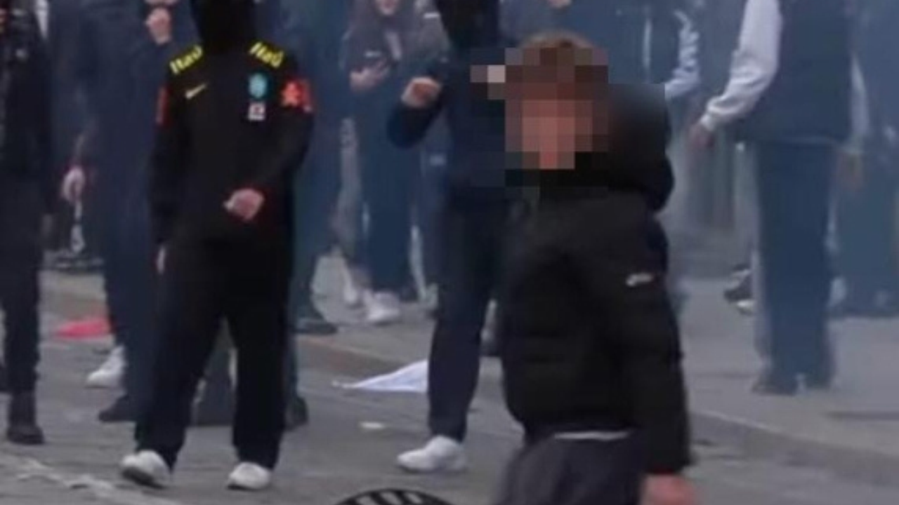 Milano, è un undicenne italiano l’incappucciato che ha partecipato ai saccheggi: identificato dai carabinieri