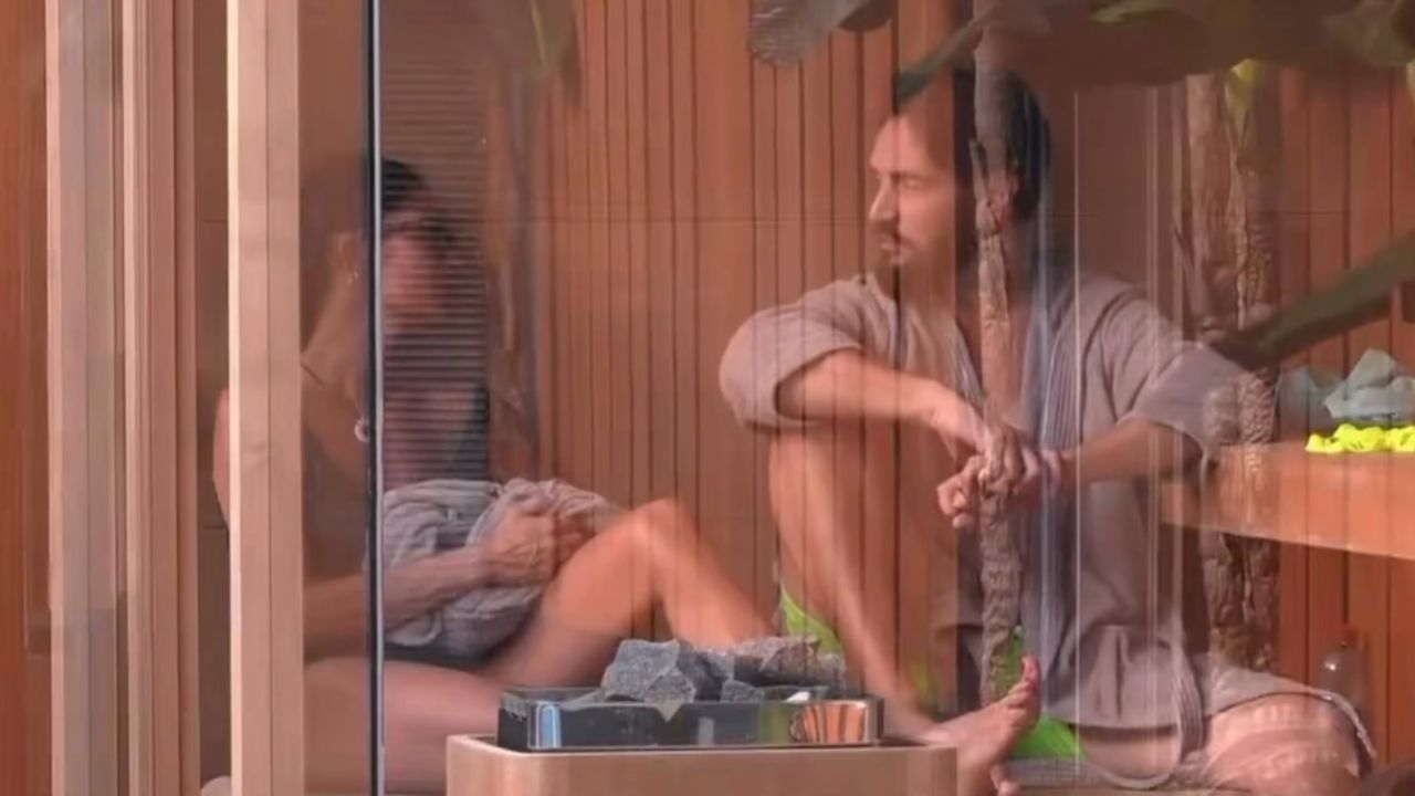 GF Vip 2026, Alex Belli provoca Marina La Rosa nella sauna: «Io agisco». Scoppia il gossip sull’attrazione tra i due