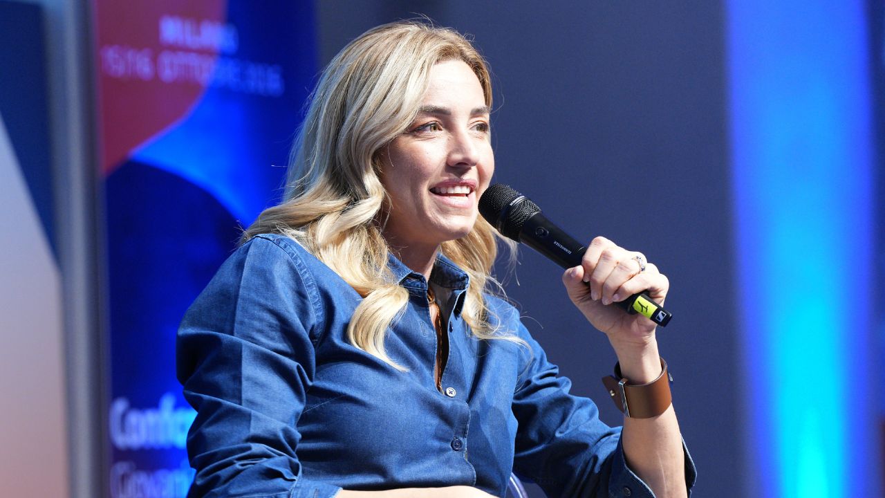 Silvia Salis si sfila dalle primarie del centrosinistra e guarda a Elly Schlein: «Rappresenta una svolta». Ma per lei potrebbe esserci un ruolo