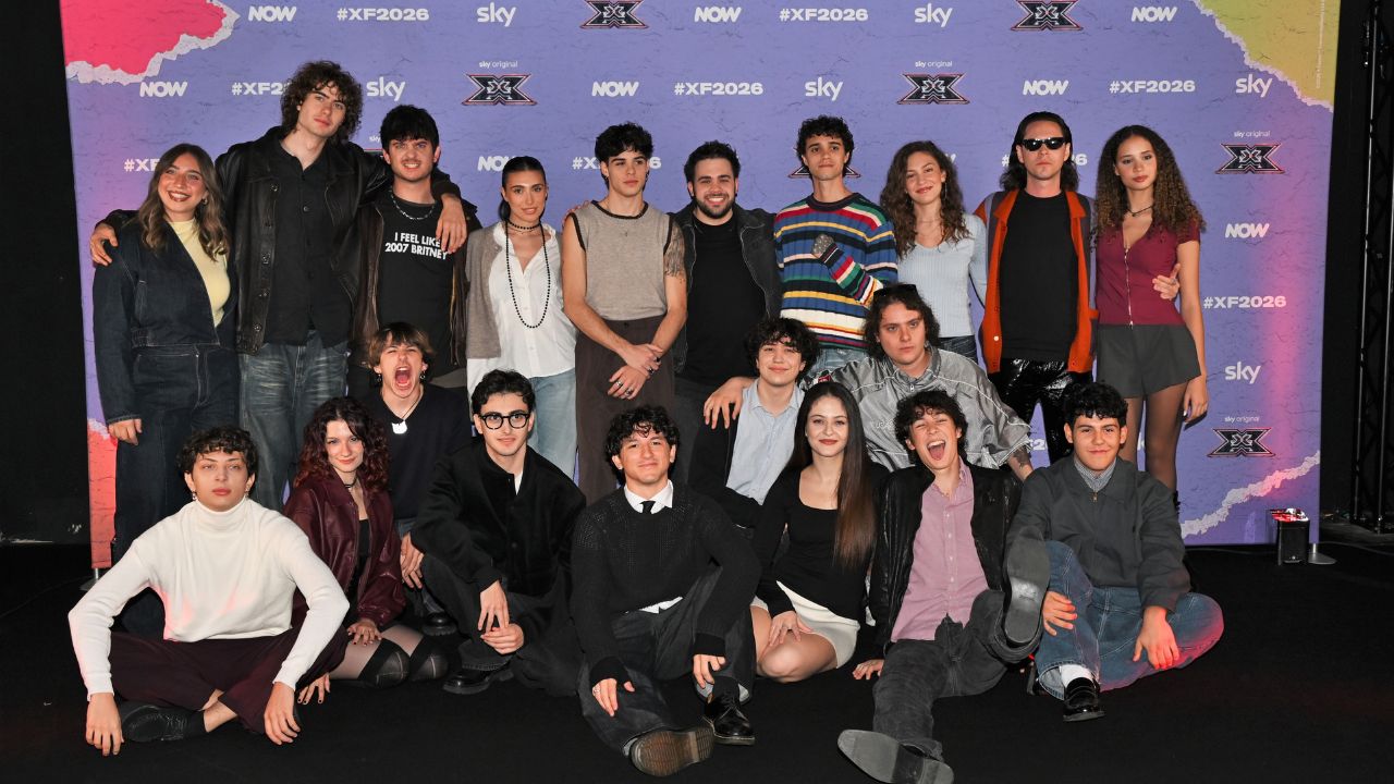 X Factor 2026, stasera iniziano i live show: apre Marco Mengoni. Chi sono i concorrenti e chi può vincere?
